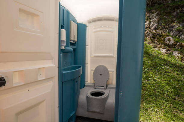 Best Portable toilet rental cost  in Silverton, OH