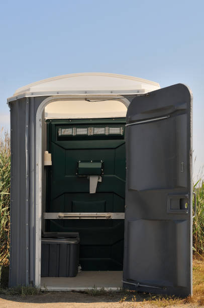 Best Portable restroom trailer rental  in Silverton, OH